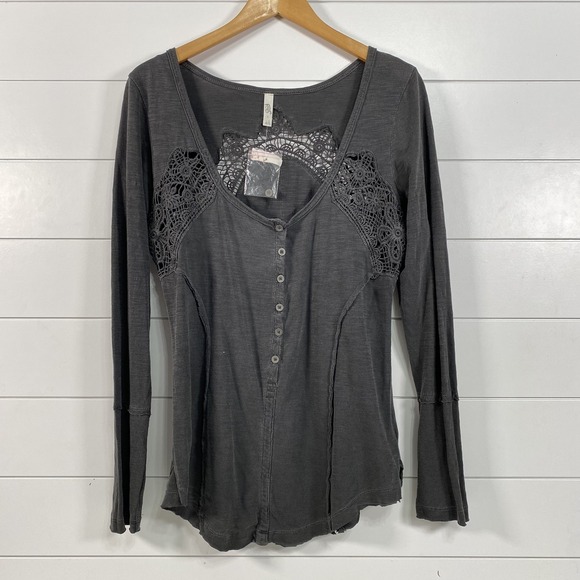 NWT Free People Shirt Womens Large Gray Keepsake Henley Crochet Lace Boho ASO - Picture 1 of 11